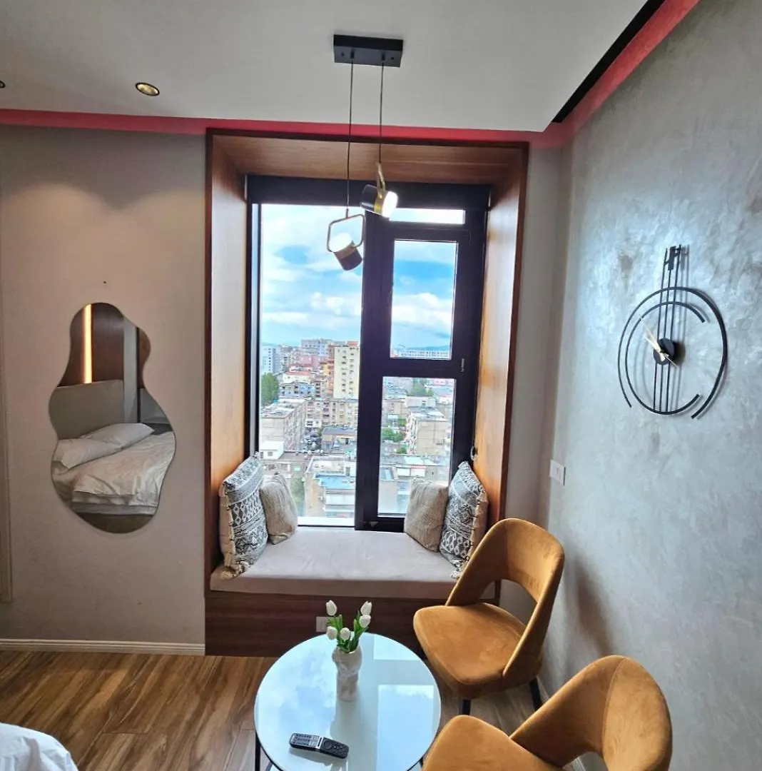 Luxury Studio Apartment Square 21, Seven Heavens 티라나