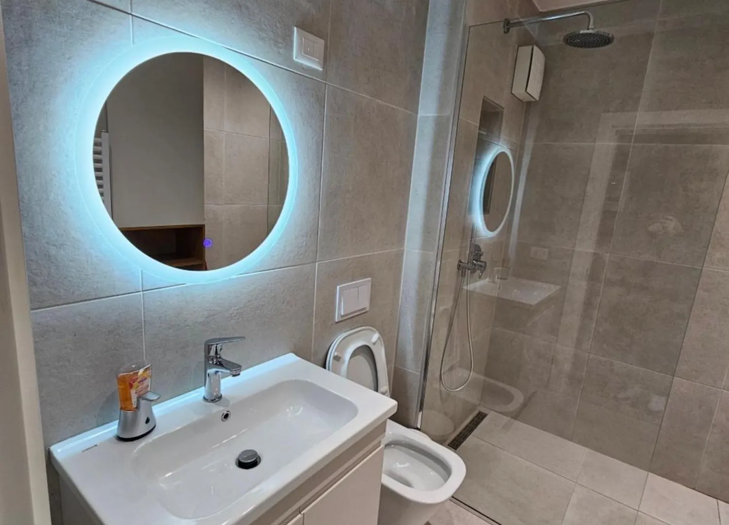 Luxury Studio Apartment Square 21, Seven Heavens 티라나 알바니아
