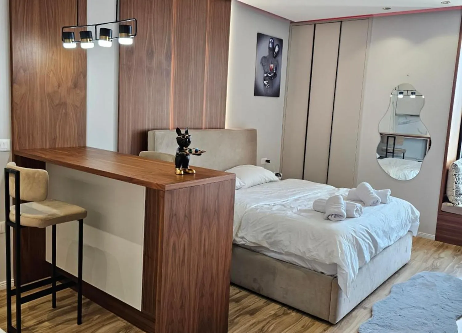 Luxury Studio Apartment Square 21, Seven Heavens 티라나